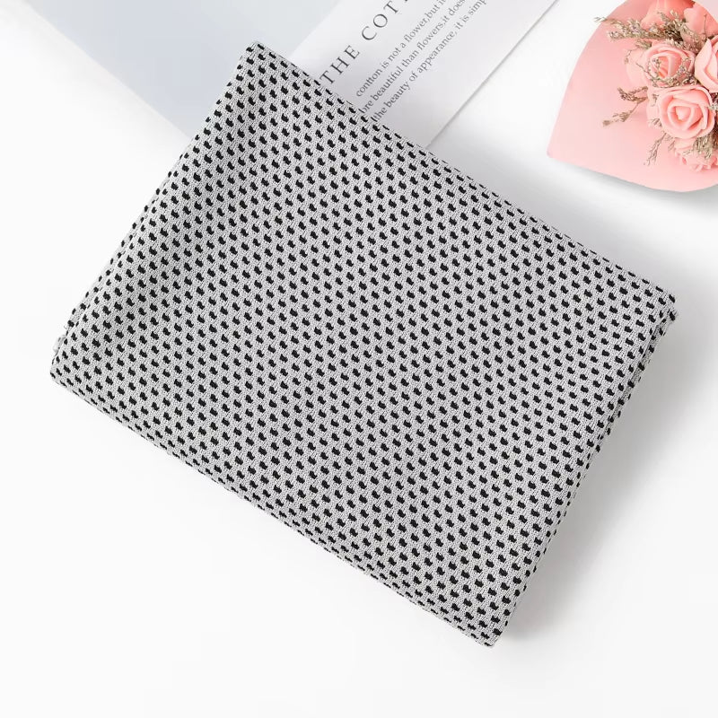 Microfiber Cooling Towels for Yoga and Outdoor Sports - Lightweight Sweat-Absorbing Scarves for Summer Activities