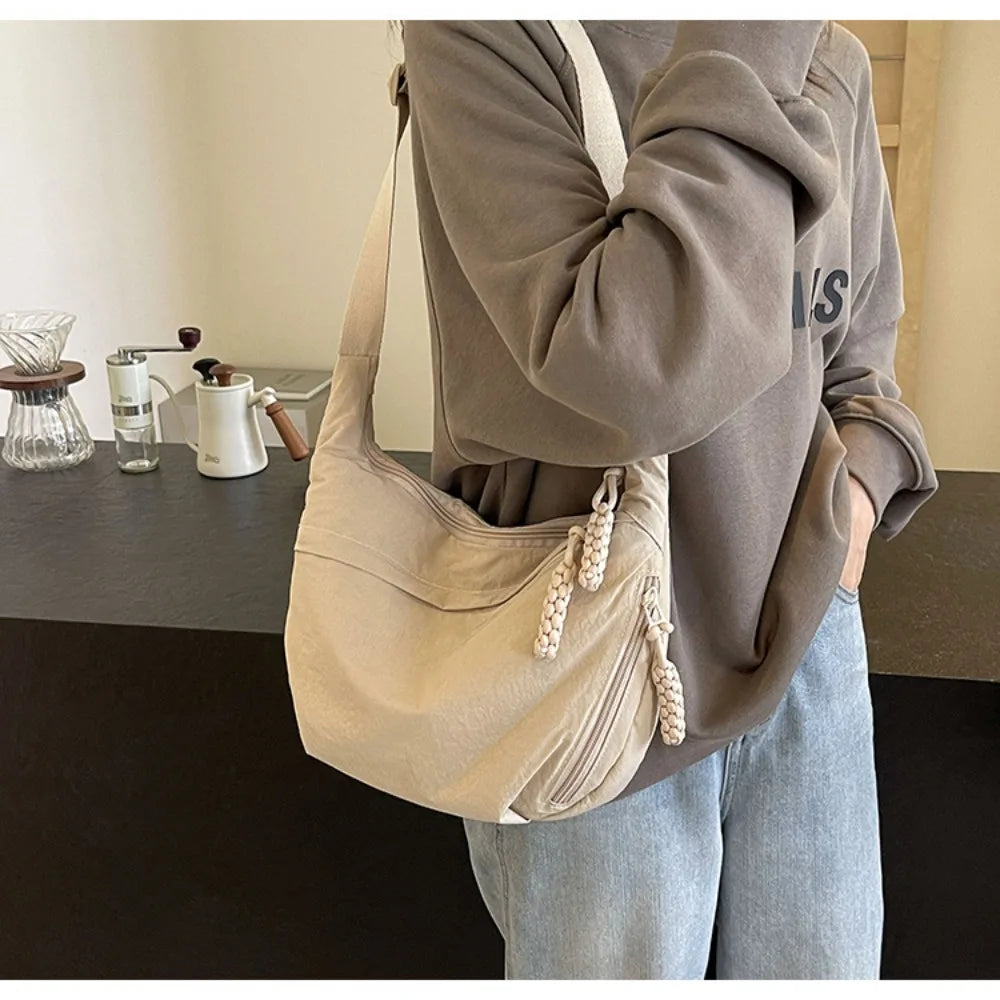 Canvas Lightweight Solid Color Dumpling Crossbody Bag - Large Capacity Korean-Inspired Shoulder Bag